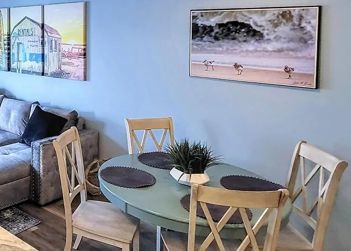 Just Imagine! Newly Renovated Ocean View 1br-1 Ba